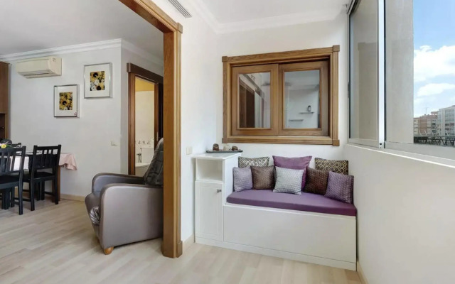 Estancia cerca al Estadio y Ramblas