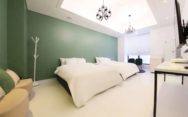Hotel RAUM