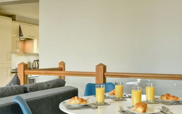 Karah Suites Friarn Lawn