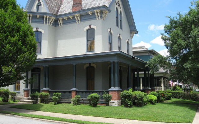 Bayberry House Bed & Breakfast