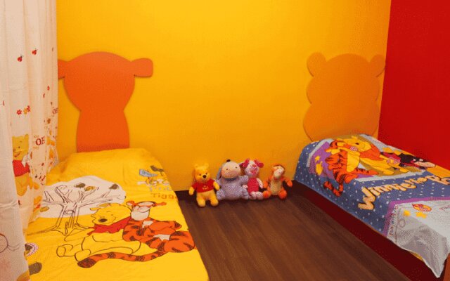 Mickey Mouse Signature Suite
