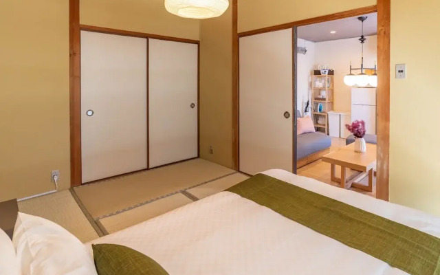 Bijou Suites Pieces