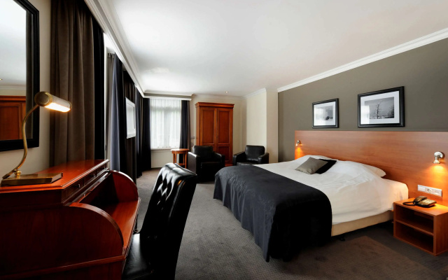 Van der Valk Hotel Hardegarijp - Leeuwarden