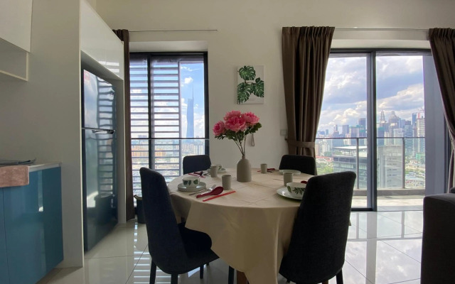 Happy Continew Residence 2 Bedrooms - TRX KL