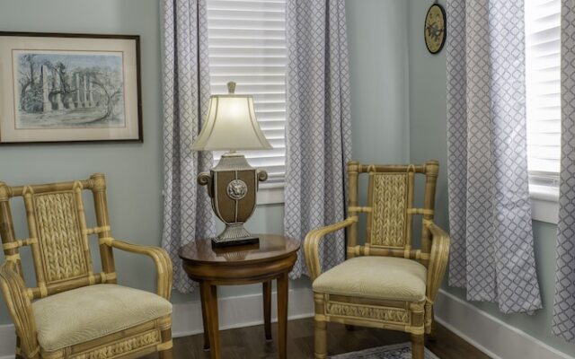 Victorian House Bed & Breakfast