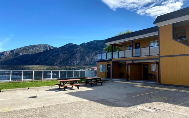 Richter Pass Beach Resort