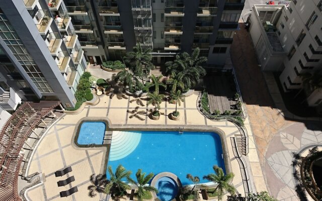 One Palmtree - 2BR Across Airport