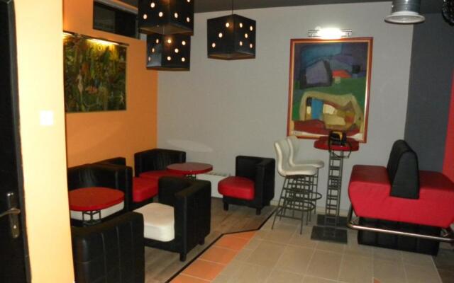 Apartments Iva Shop
