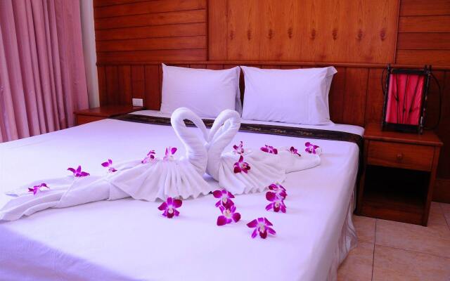 Sabai Dee Patong Guesthouse