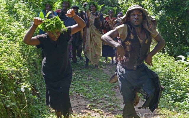 Nkuringo Bwindi Gorilla Lodge