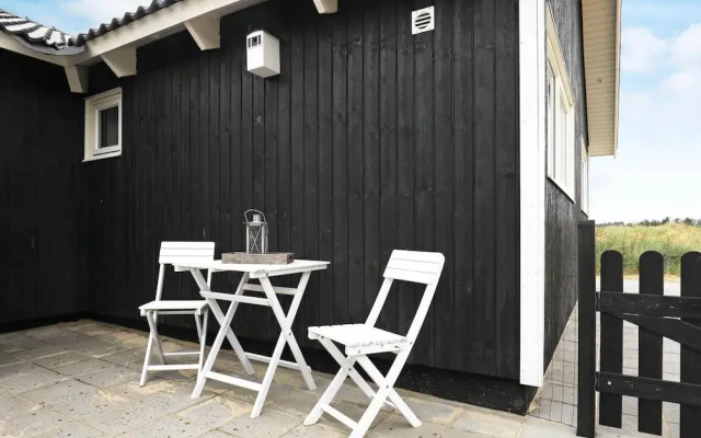 10 Person Holiday Home in Lokken-by Traum