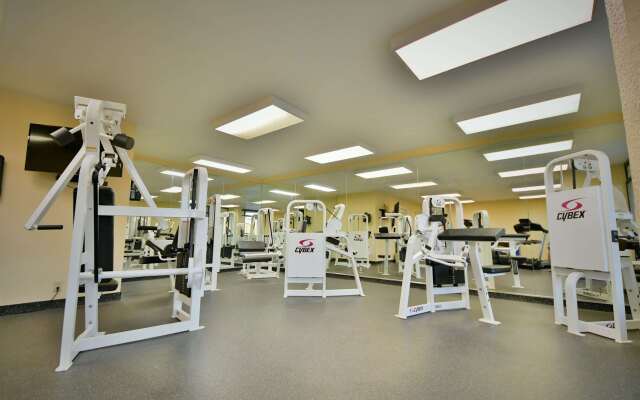 Ramada Hotel & Conference Center by Wyndham Jacksonville