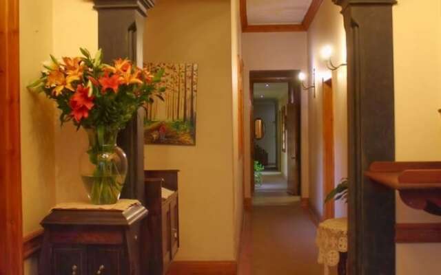 Oregon Place Guesthouse
