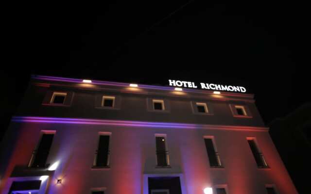 Richmond Hotel