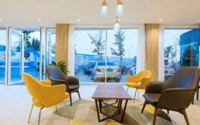 HanTing Premium Hotel (Dalian North Station)