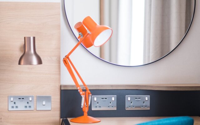 Holiday Inn Farnborough by IHG