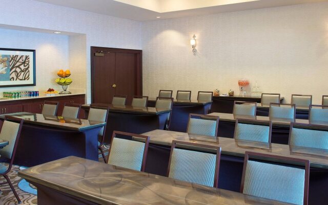 Courtyard by Marriott Savannah Downtown/Historic District