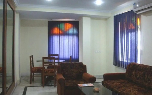 Hotel East Palace