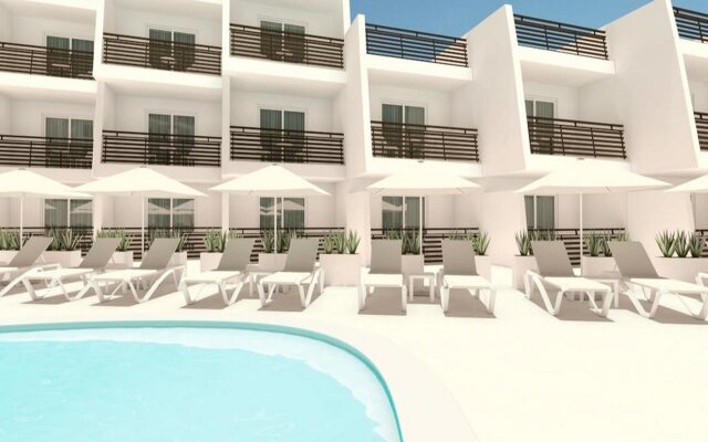 Palmanova Suites by TRH