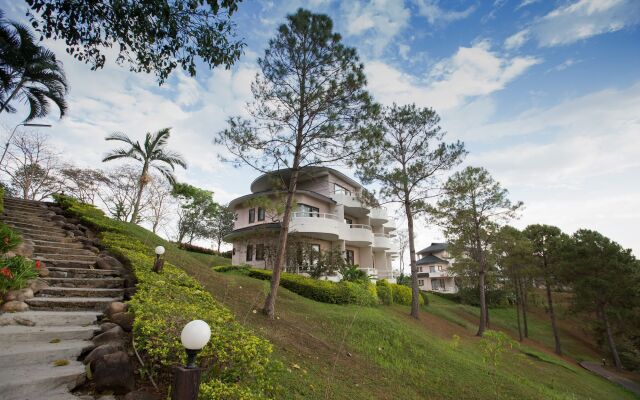 Imperial Phukaew Hill Resort