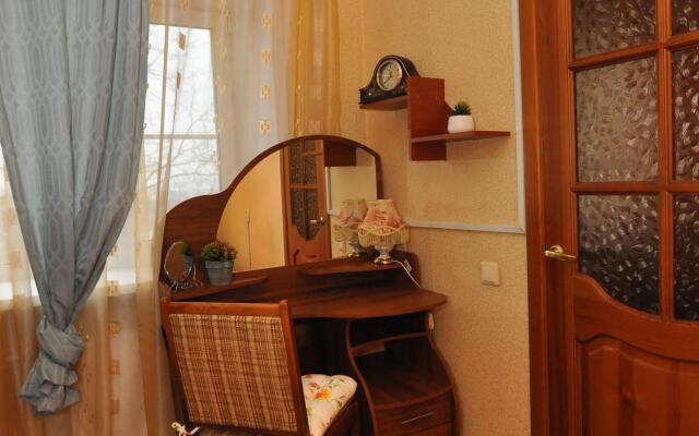 Любава на улице Мезенцева