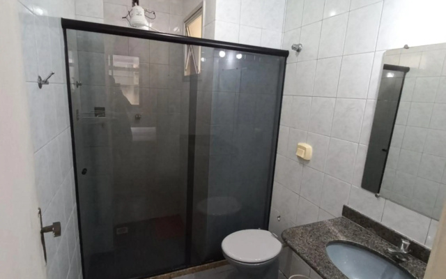 Apartamento a 200m da Praia do Morro com Wifi