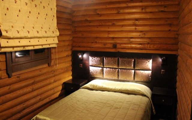 Natura Chalets