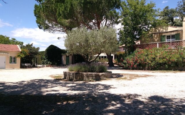 Hôtel Le Chêne Vert