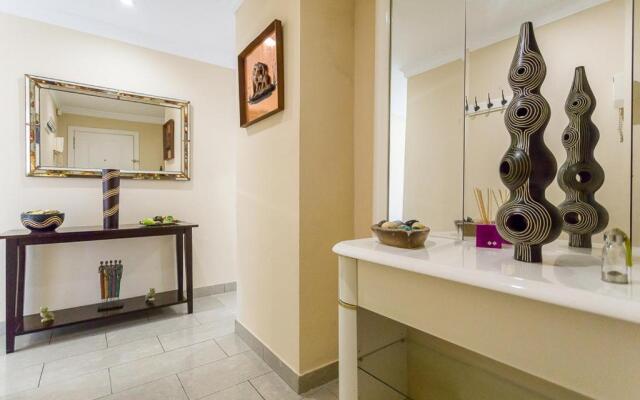 008 Amazing flat very close to the beach