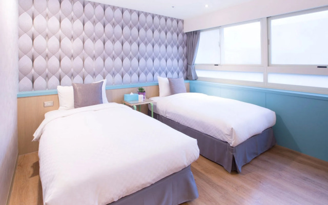 Click Hotel - Ximending Branch