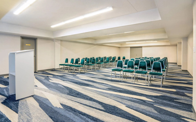 Comfort Inn & Suites Barrie