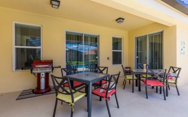 Solterra - 4148 Oaktree Drive