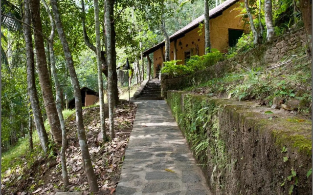 The Kandy Samadhi Centre