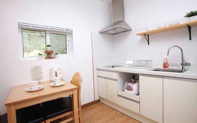 Uljin sanpoli Pension