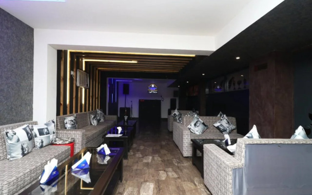 Hotel Royal Palace By OYO Rooms