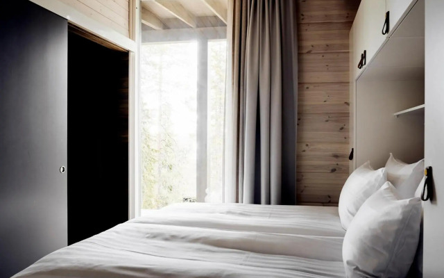 Arctic TreeHouse Hotel