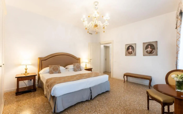San Teodoro Palace Luxury Apartments
