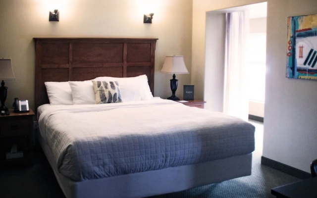 The Calvert Hotel