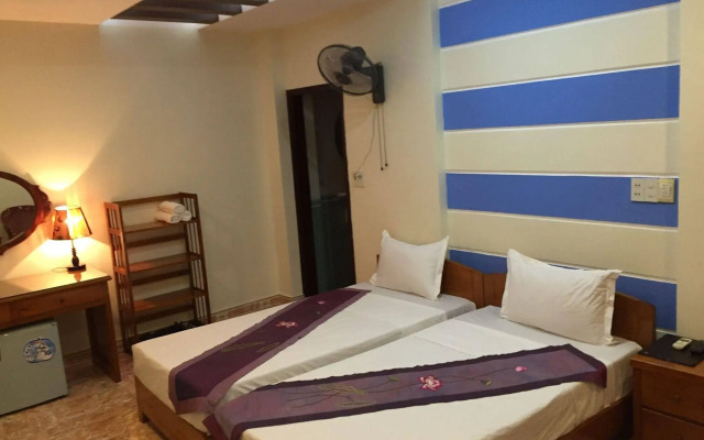 Sunny B Hotel
