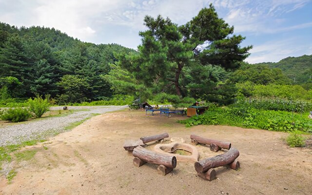 Yangpyeong Natural Clay House Pension