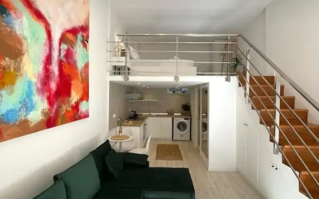 Green Cozy Home City Center Studio