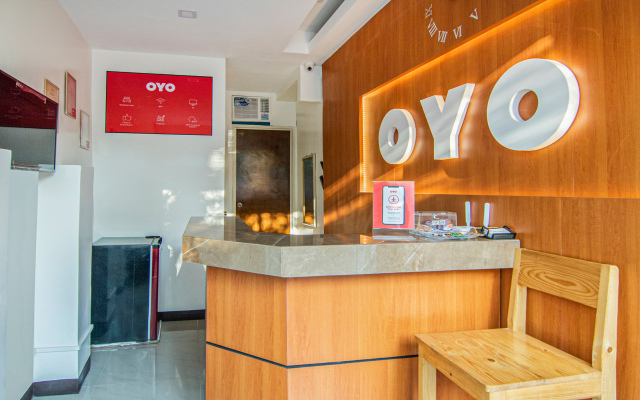 OYO 431 Apollo 11 Apartelle