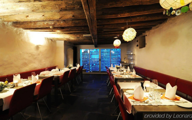 Heimen Hotel