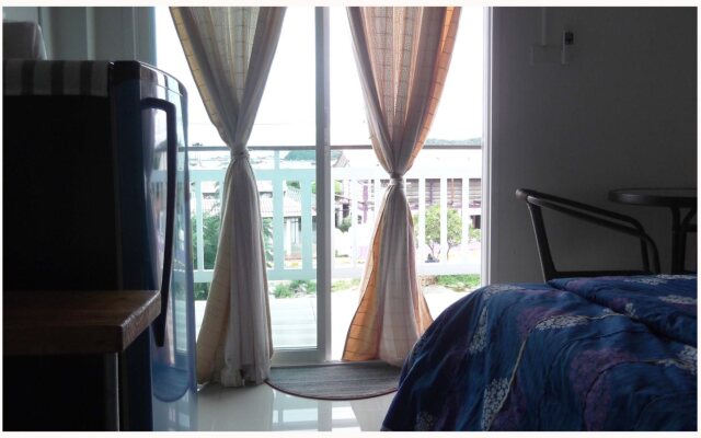 Sichang Style Resort