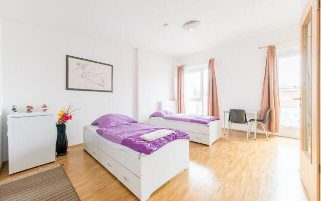 6564 Private Rooms North Fair