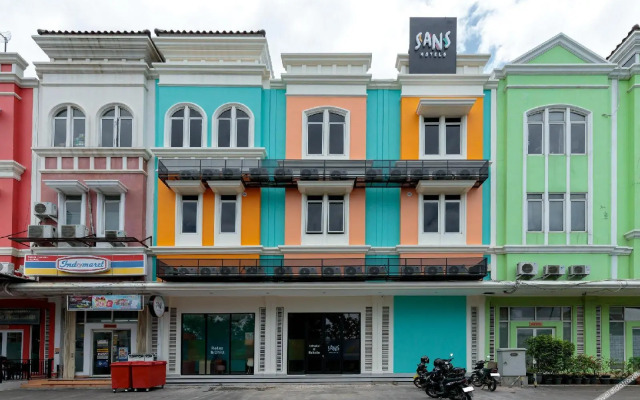 Sans Hotel Kelapa Gading Jakarta