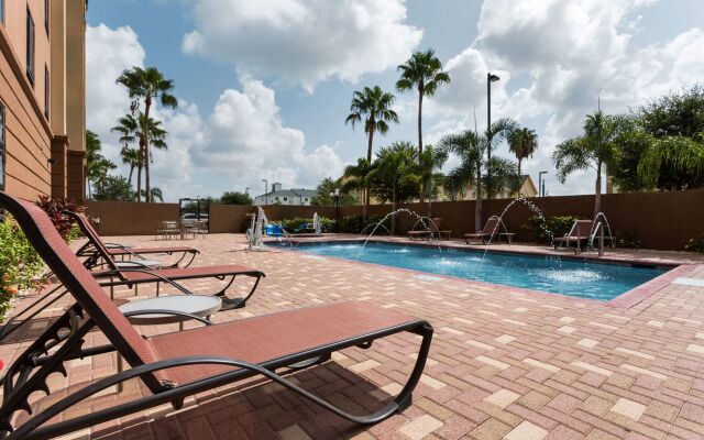 Hampton Inn & Suites Pharr
