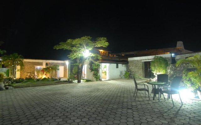 Gantavya Resort