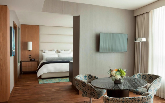 Vancouver Marriott Pinnacle Downtown