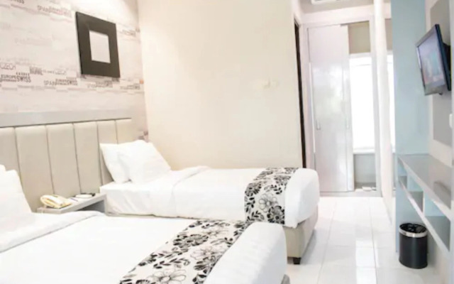 Luminor Hotel Jember by WH